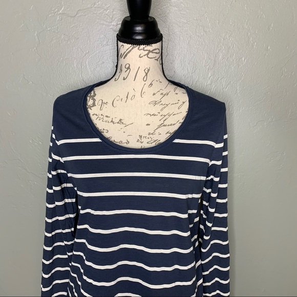 Eddie Bauer Wide Crew Neck Top - Picture 4 of 7